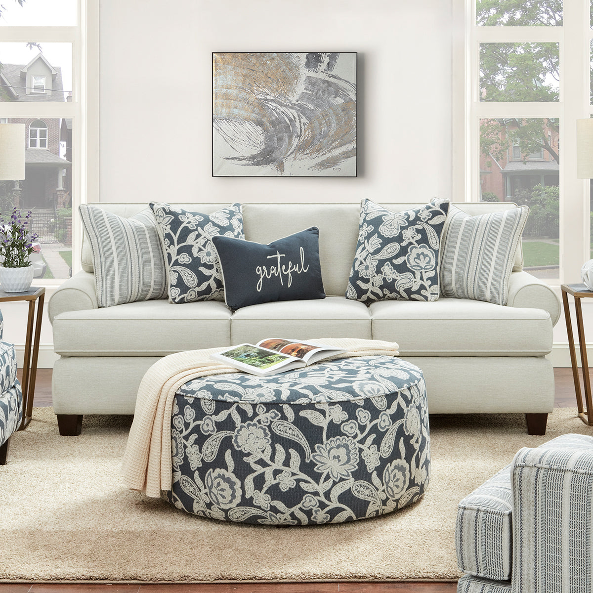 SOPHIE COCKTAIL OTTOMAN PAISLEY