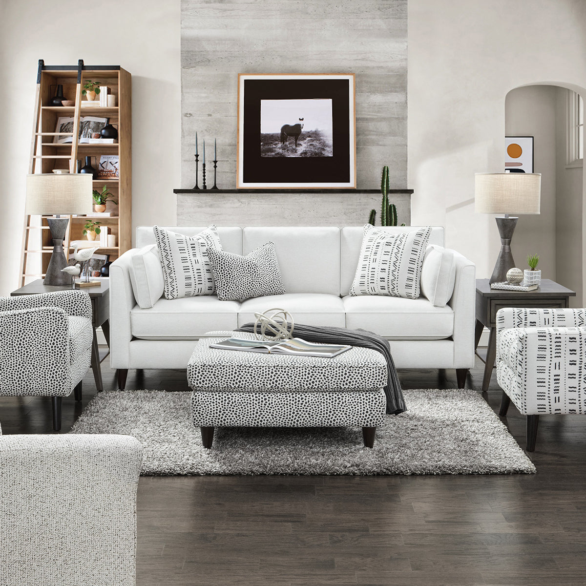 CUSTOM 240 ACCENT CHAIR