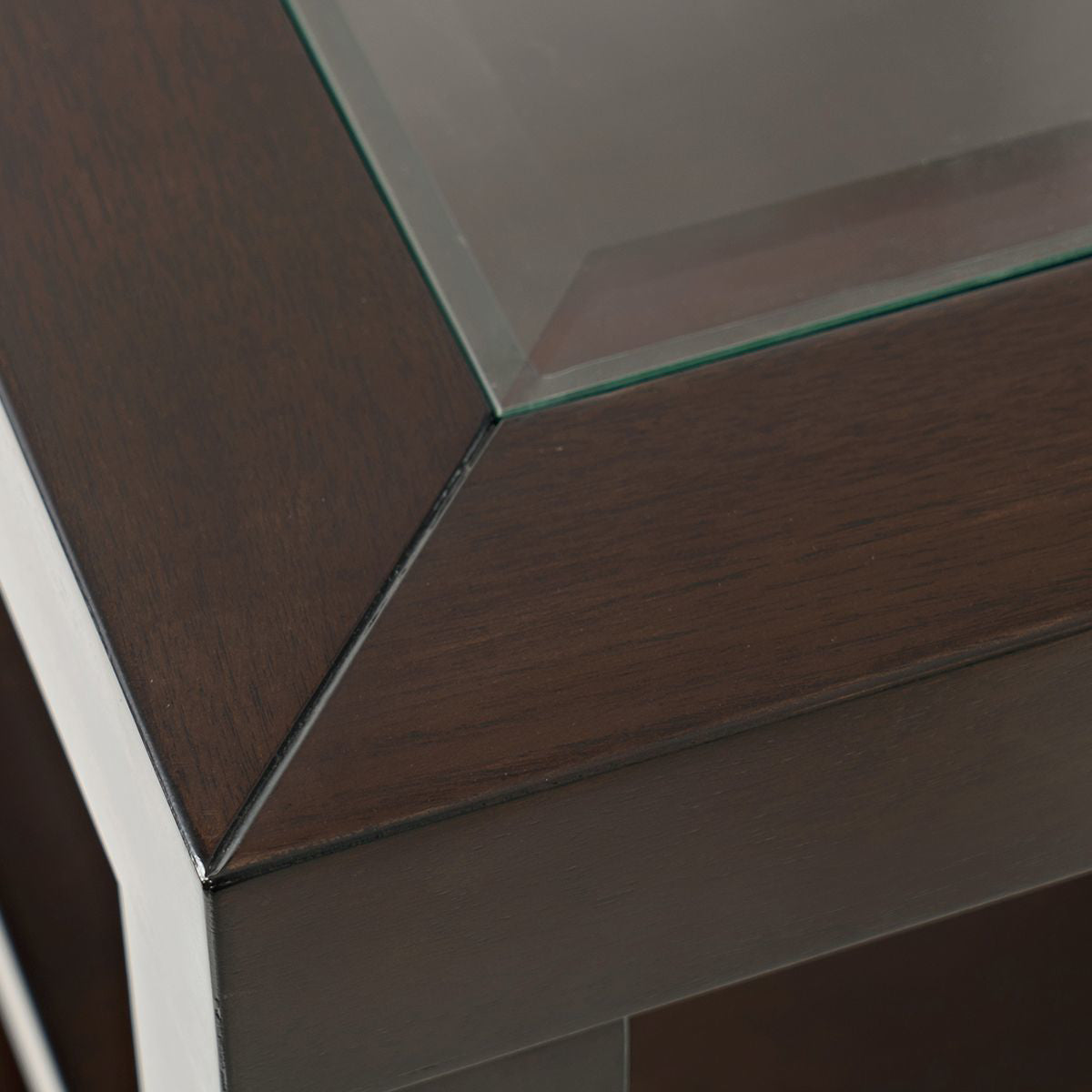 URBAN ICON BRN CHAIRSIDE TABLE