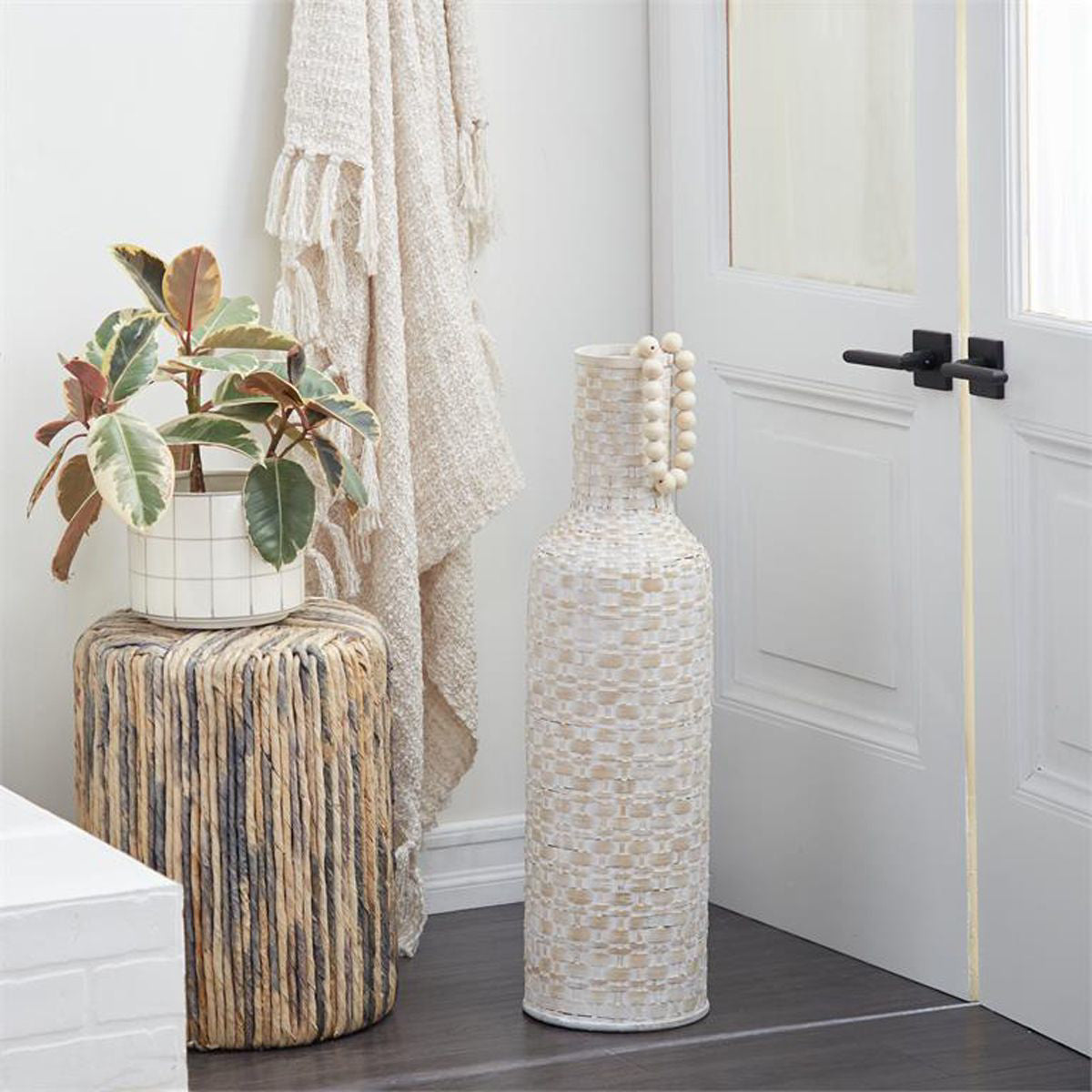Ivory Metal Frmhse Vase 30"