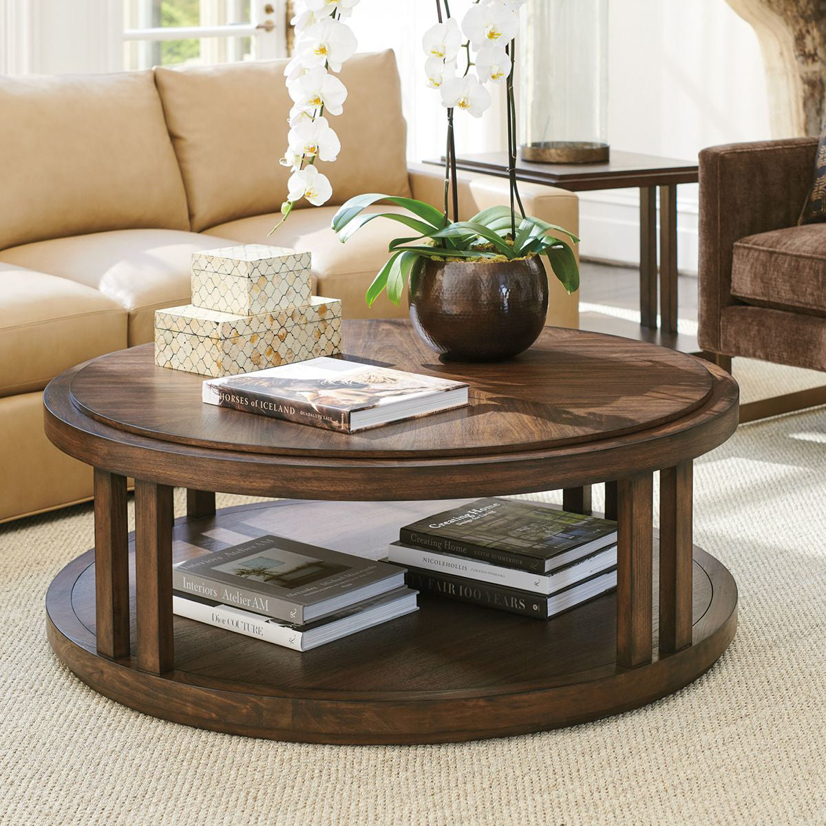 STINSON ROUND COCKTAIL TABLE