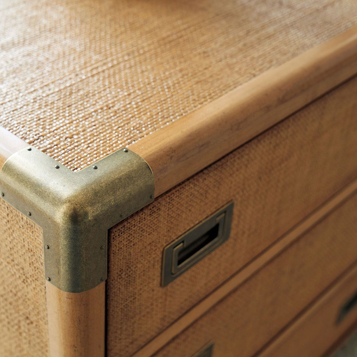 SAPPHIRE WOVEN TRUNK END TABLE