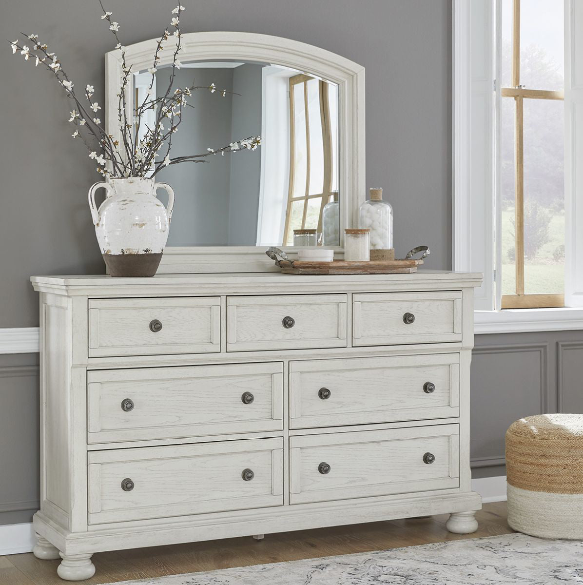 KENLEY WH 7 DRW DRESS W/MIRROR