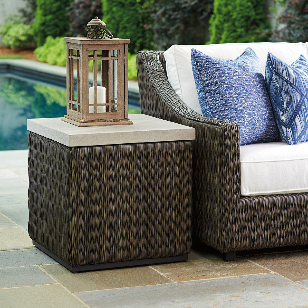 OCEAN TERRACE SQ END TABLE