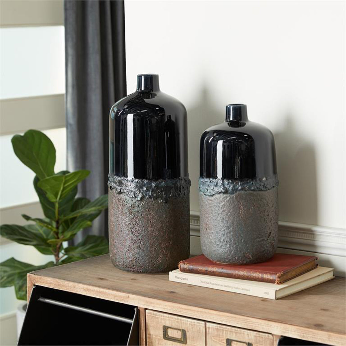 S/2 Gray Reactive Gls Vases