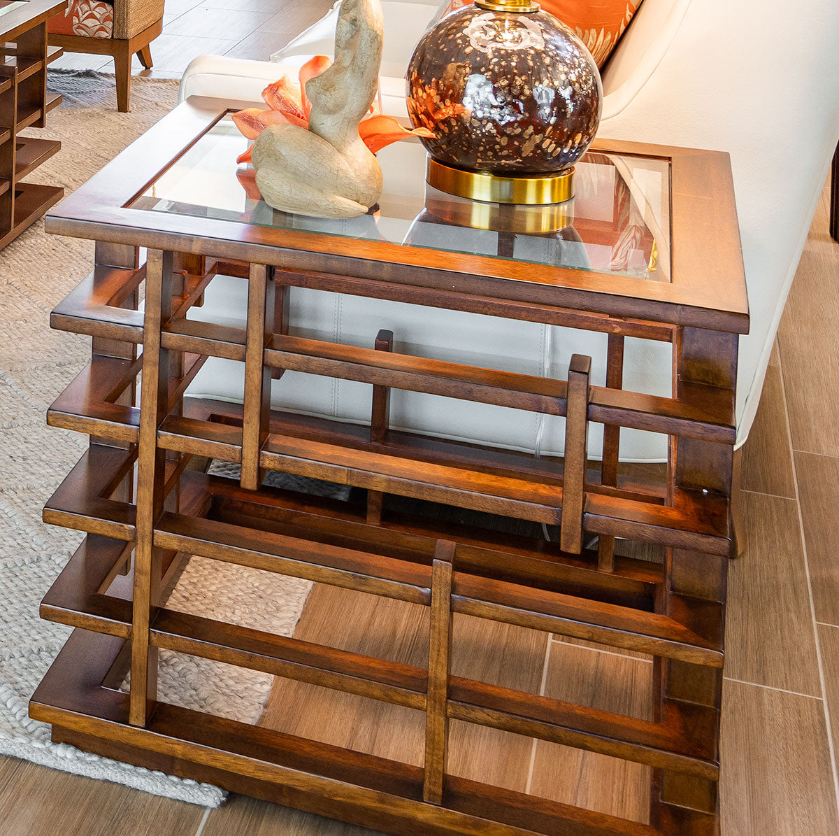 NOBU SQ LAMP TABLE