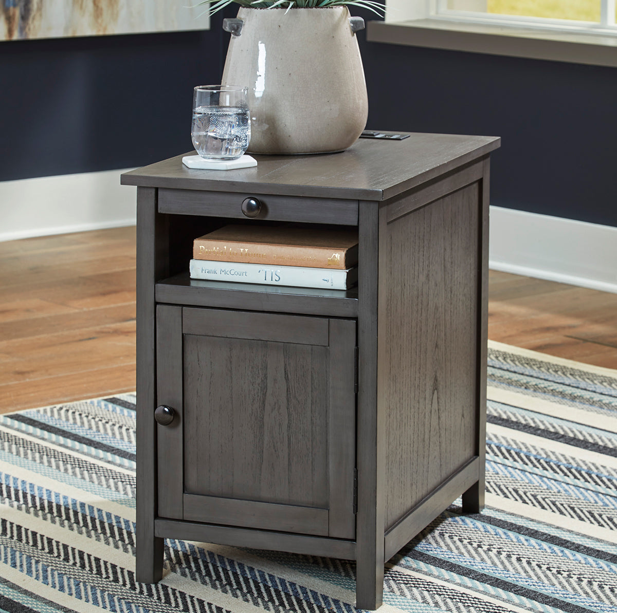 ISLANDER DK GRY CHAIRSIDE TBL