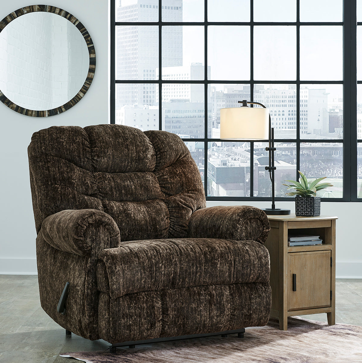 MAMMOTH BROWN RECLINER
