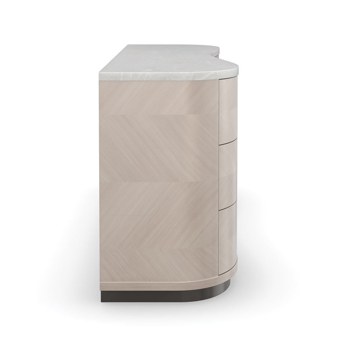 ROAM DRESSER