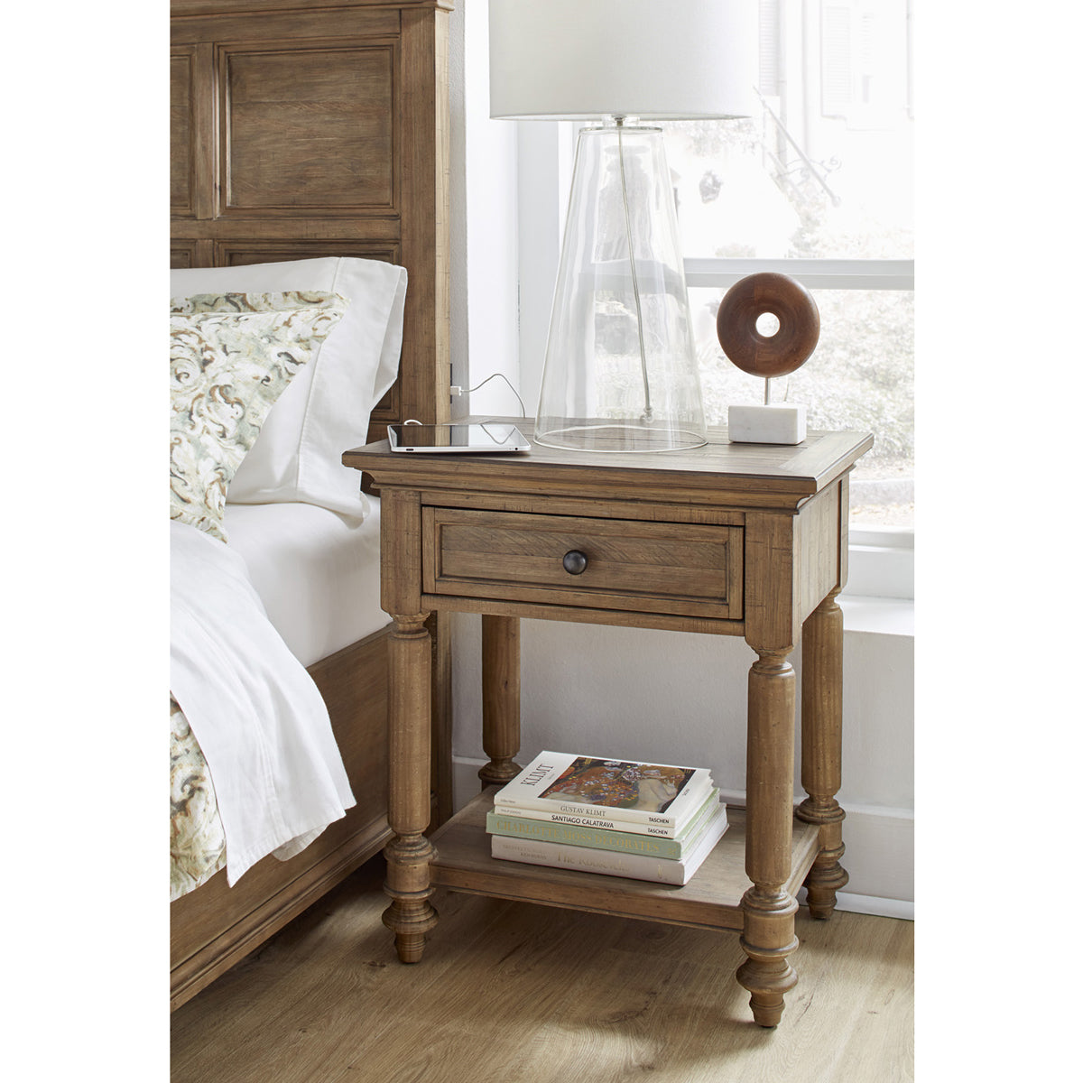 Hensley 1 Drawer Nightstand