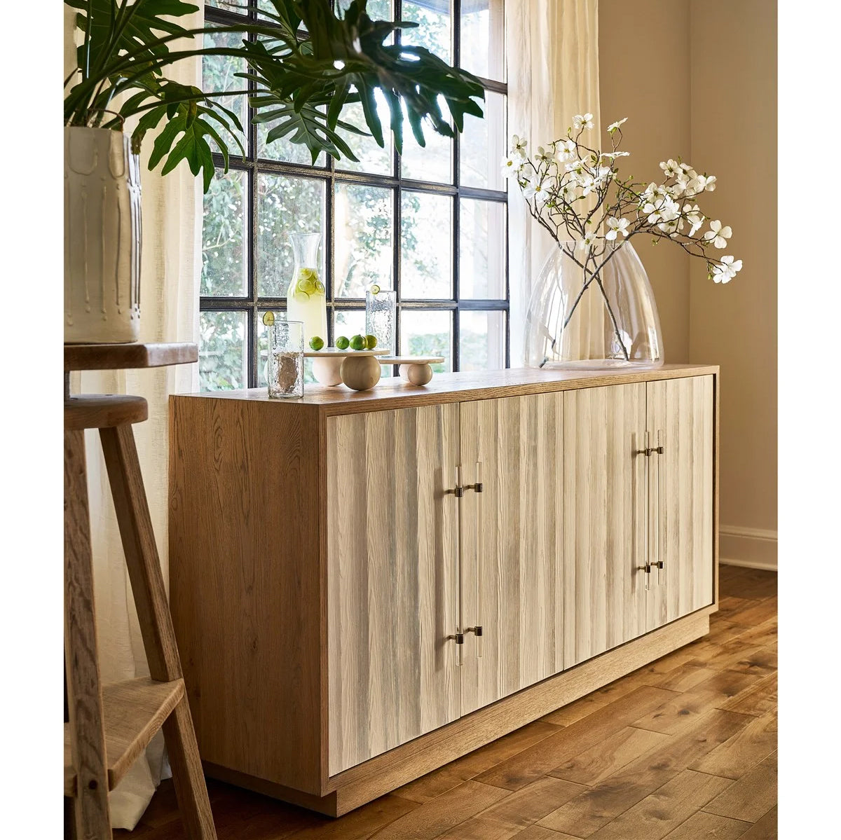 CAMDEN CREDENZA