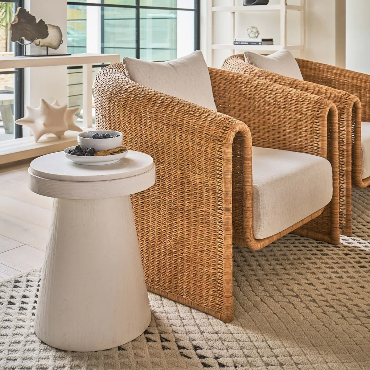 MADEIRA ACCENT TABLE