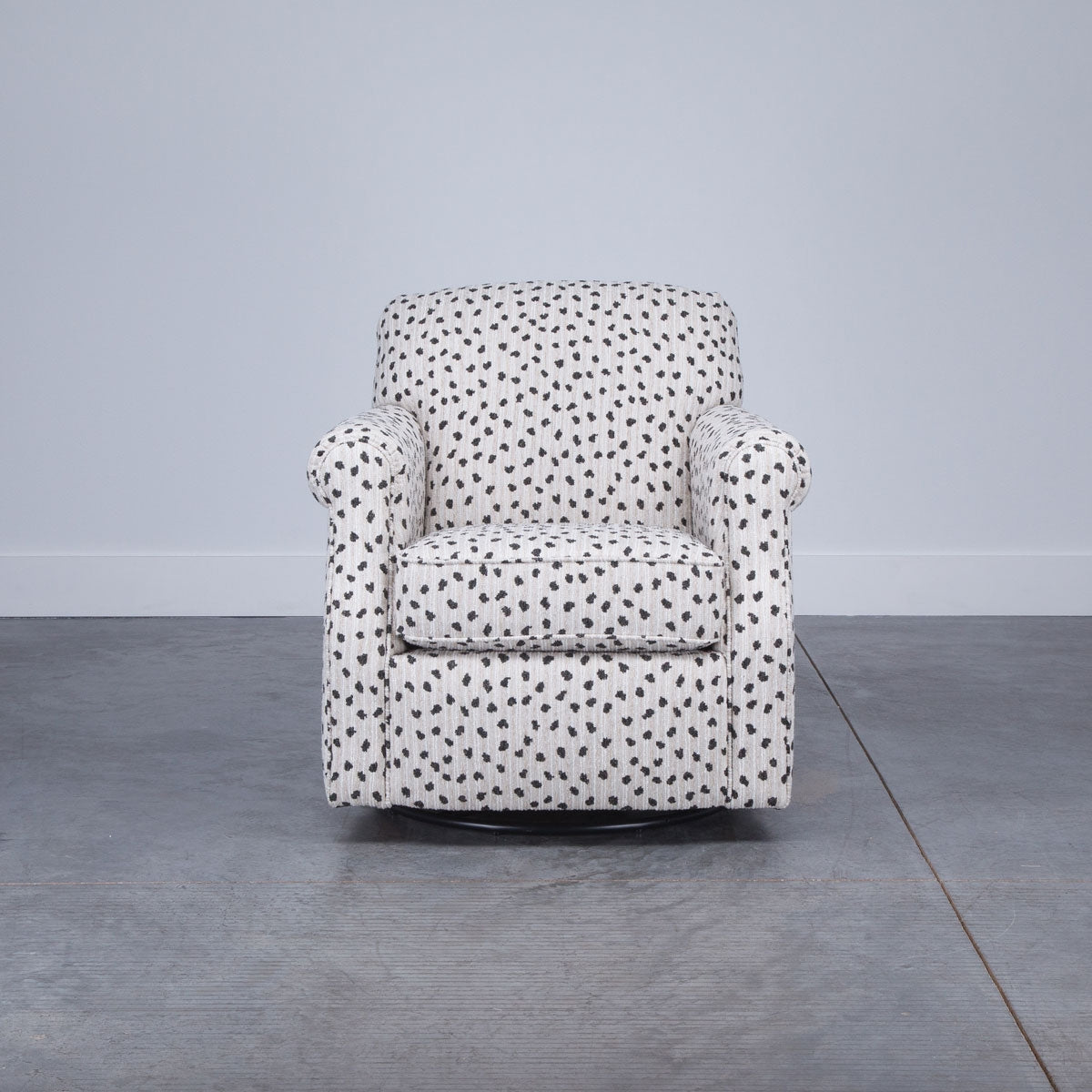 MABLE SWIVEL CHAIR