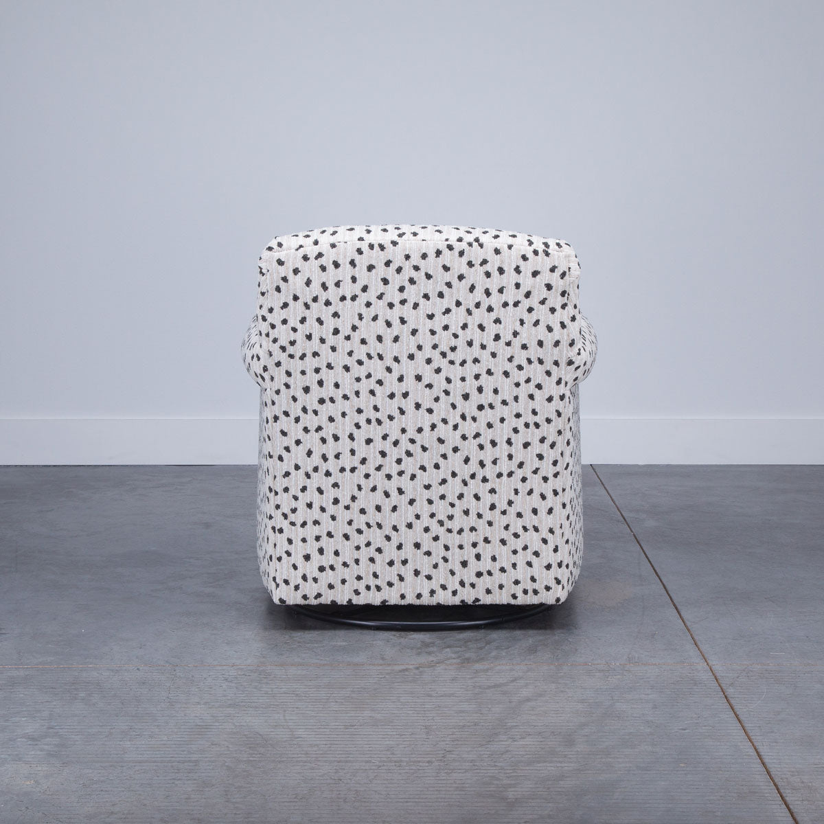MABLE SWIVEL CHAIR