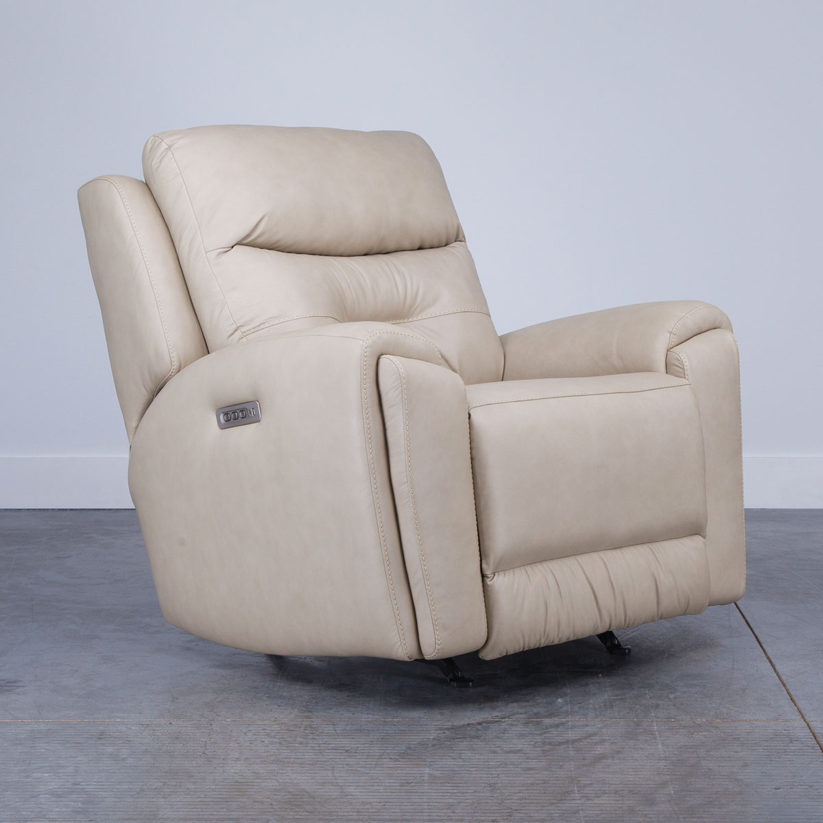 REEVES POWER ROCKER RECLINER WTIH POWER HEADREST AND LUMBAR