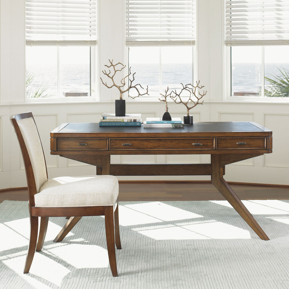 LIDO SHORES DESK