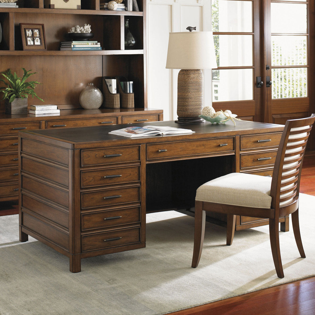 BAL HARBOUR DESK