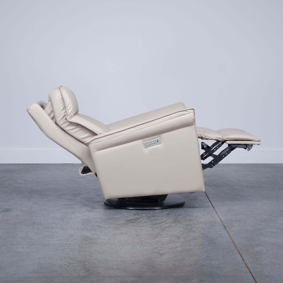 STONEGATE SW GLIDER W/PHR