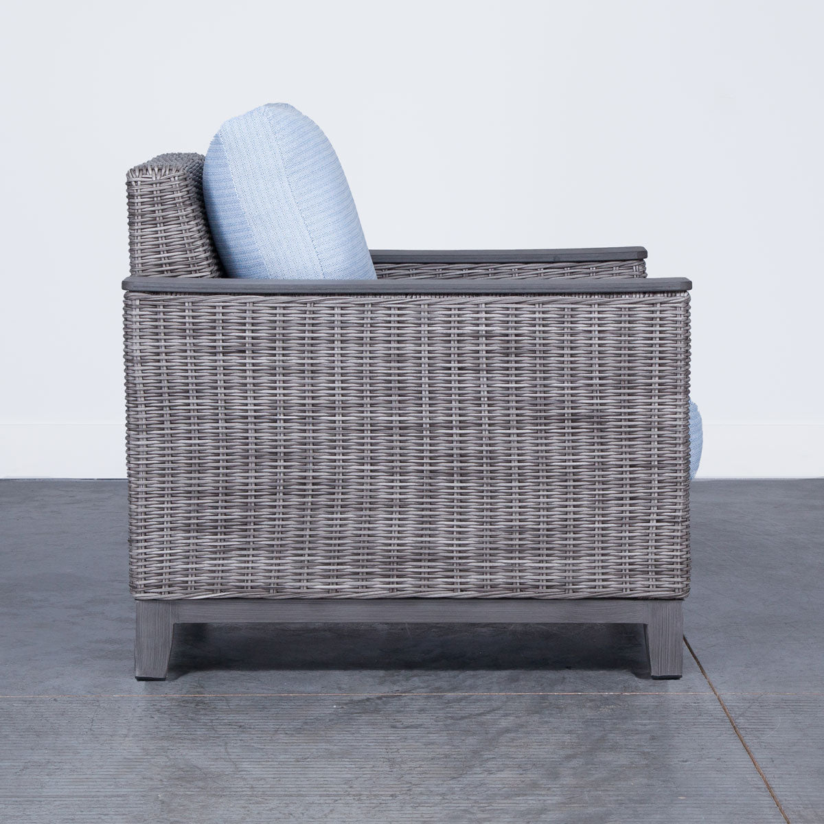 TIMBERLINE PLAT TRAK ARM CHAIR