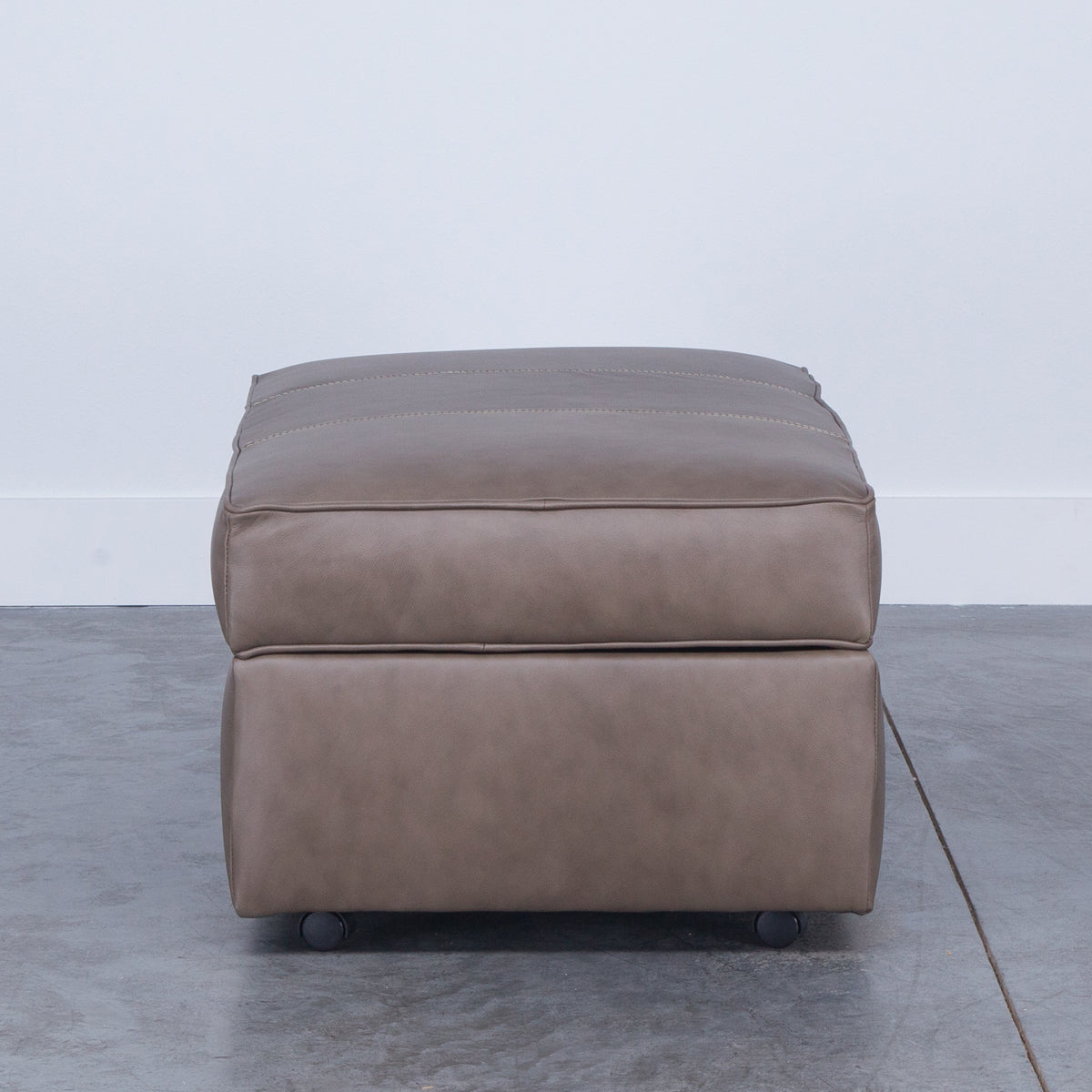 LACHLAN LEATHR STORAGE OTTOMAN