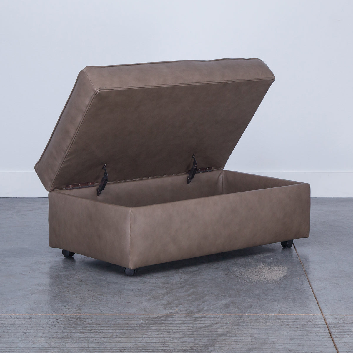 LACHLAN LEATHR STORAGE OTTOMAN
