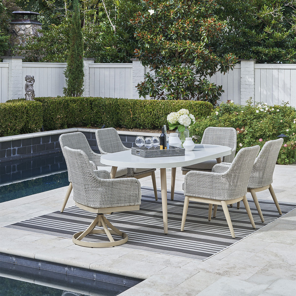 SETON CREEK DINING TABLE