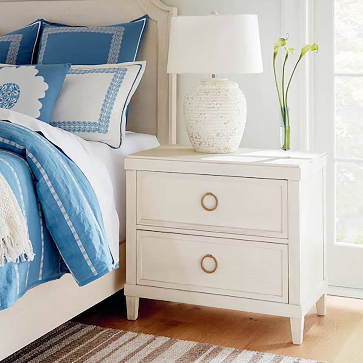 Ventura Shell Bedside Chest