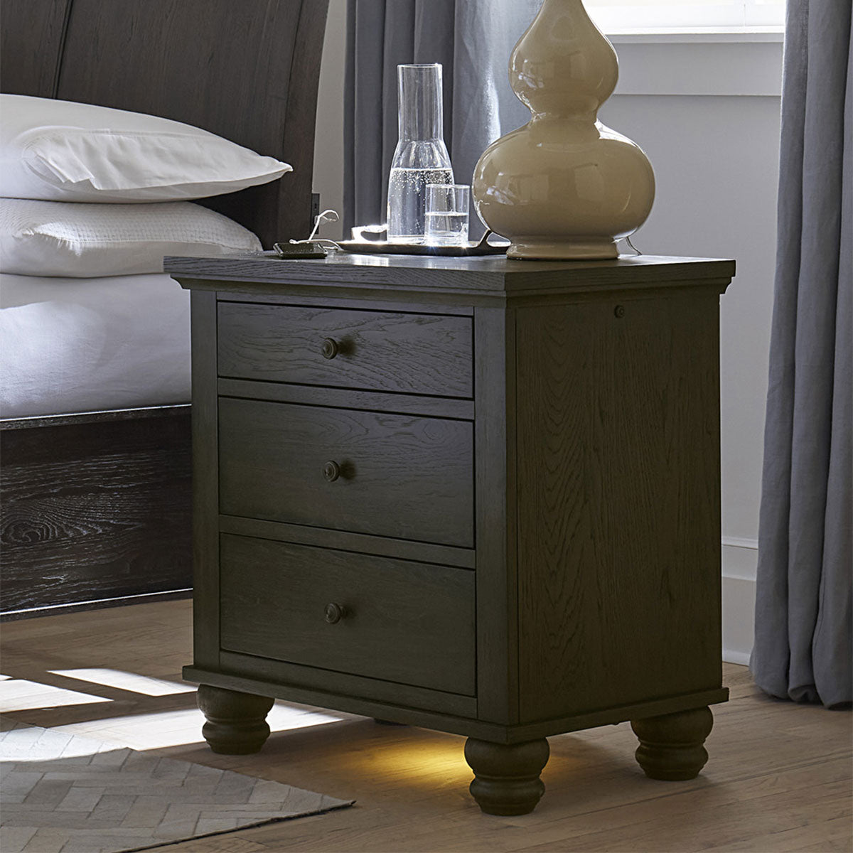 Cambridge Pepper Liv360 Nightstand