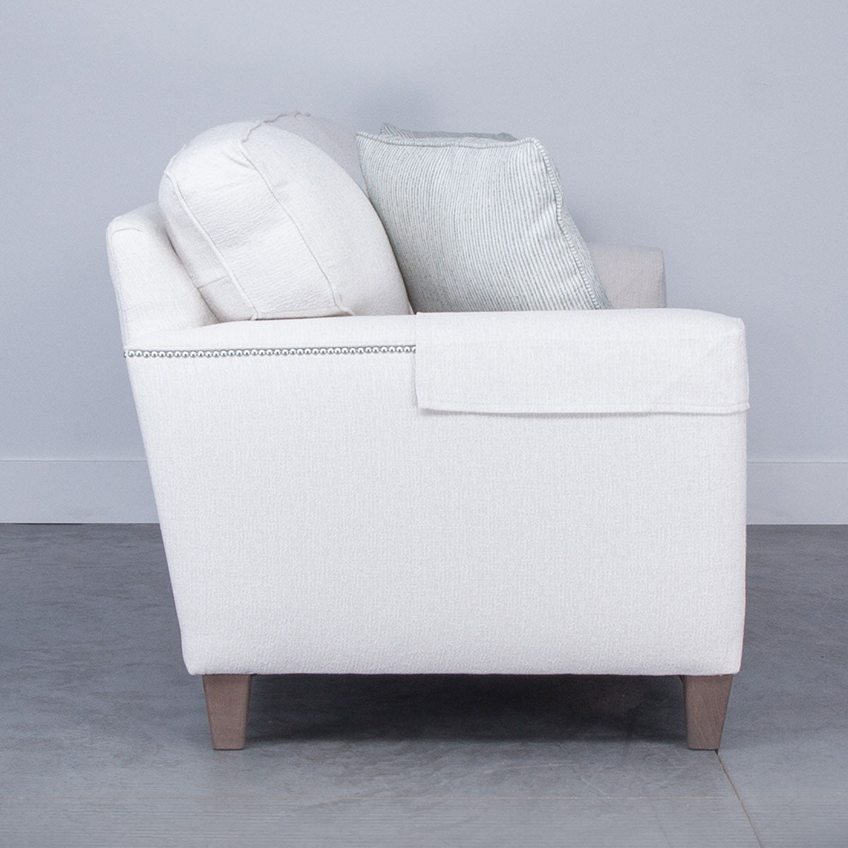 SAMANTHA SOFA W/DECO ARM