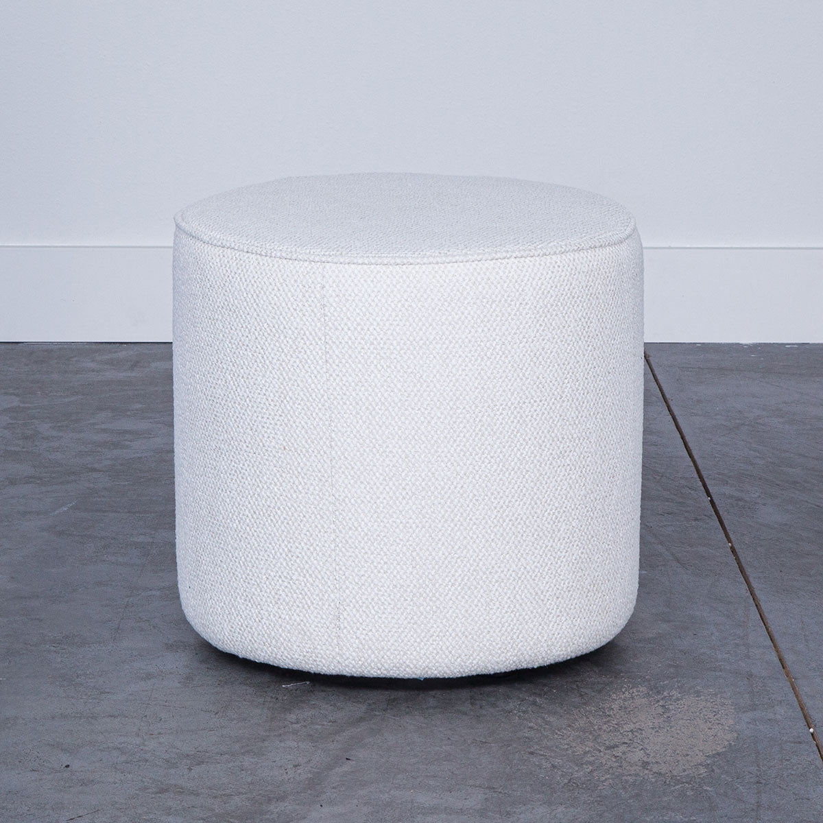 MINGLE ROUND SMALL OTTOMAN