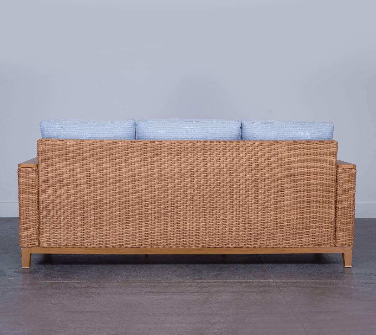 TIMBERLINE NAT TRACK ARM SOFA