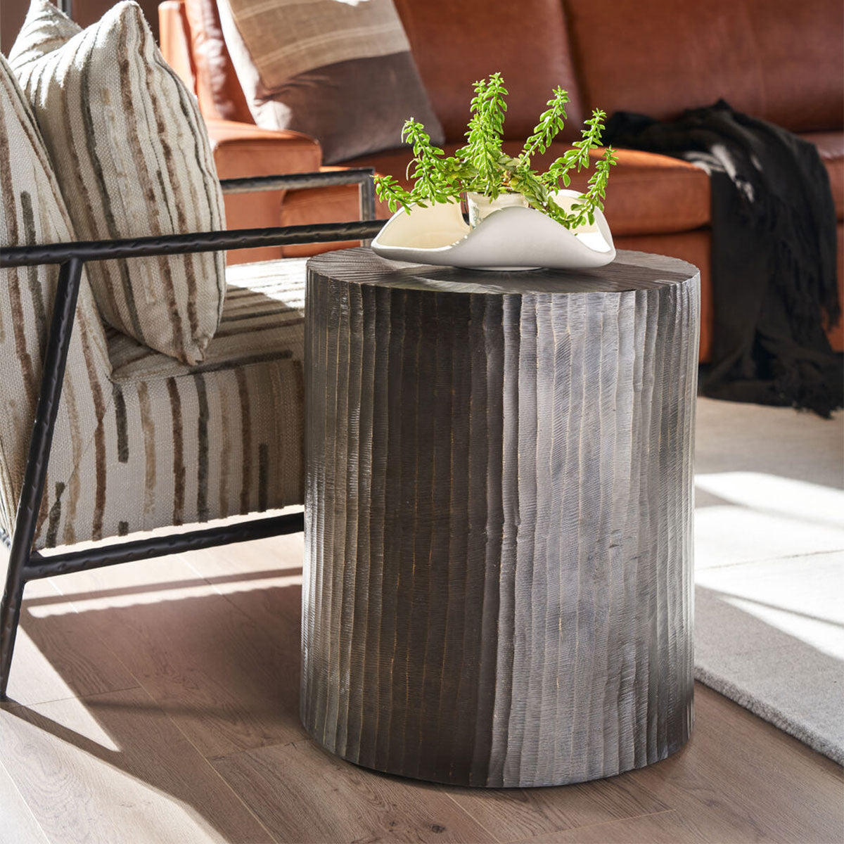 ASHER ROUND END TABLE
