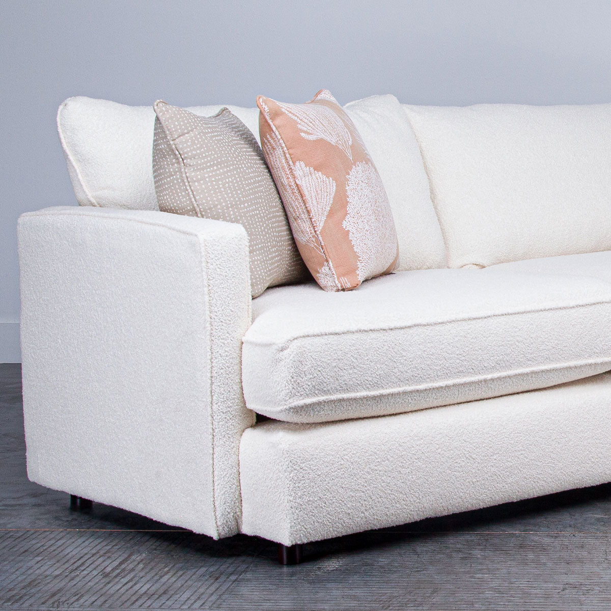 QUINN TWO PIECE SOFA W/CHAISE
