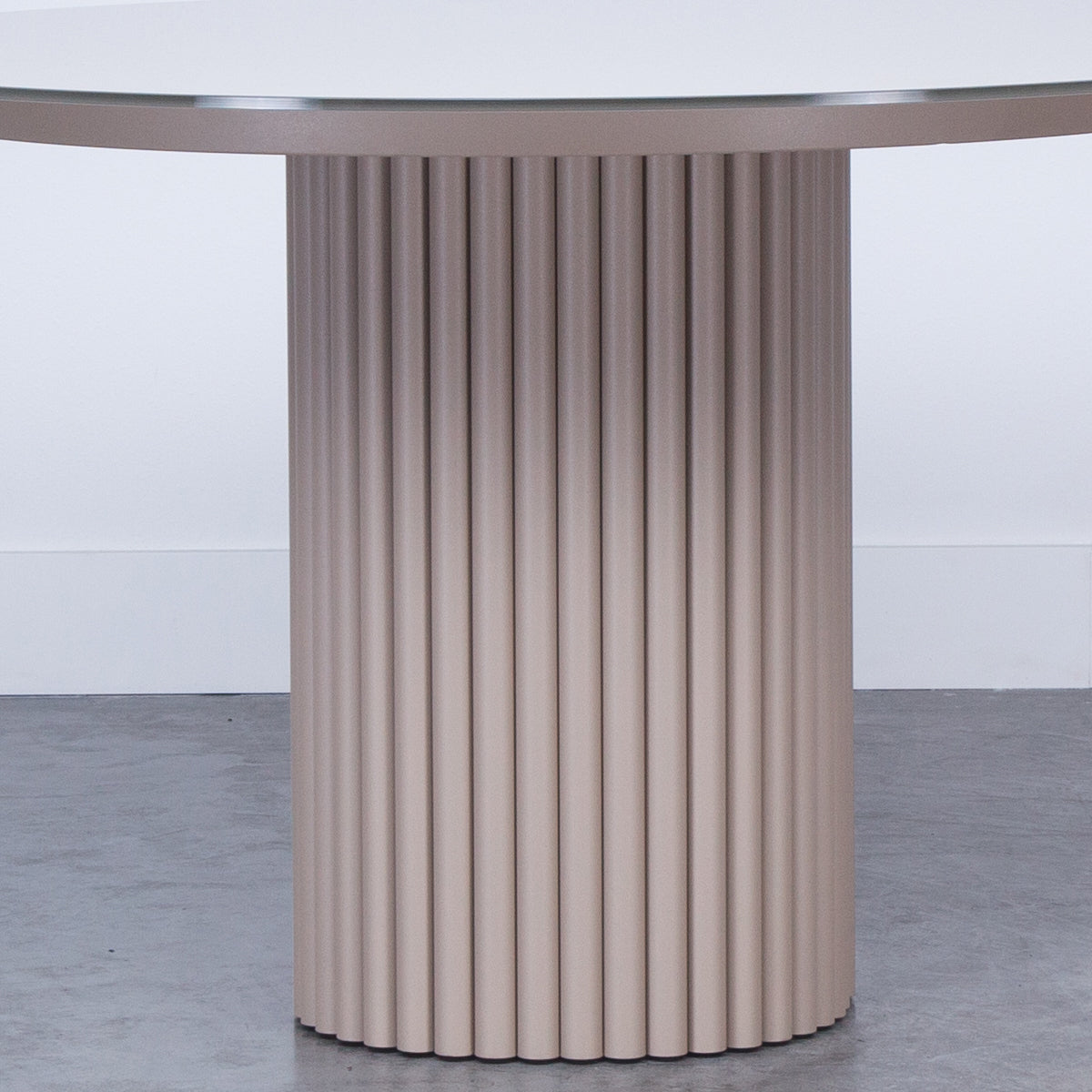 COVE 48" ROUND DINING TABLE