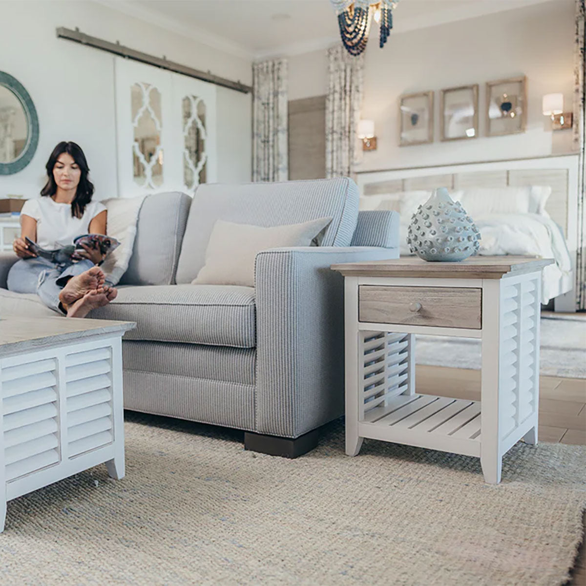 ISLAMORADA END TABLE