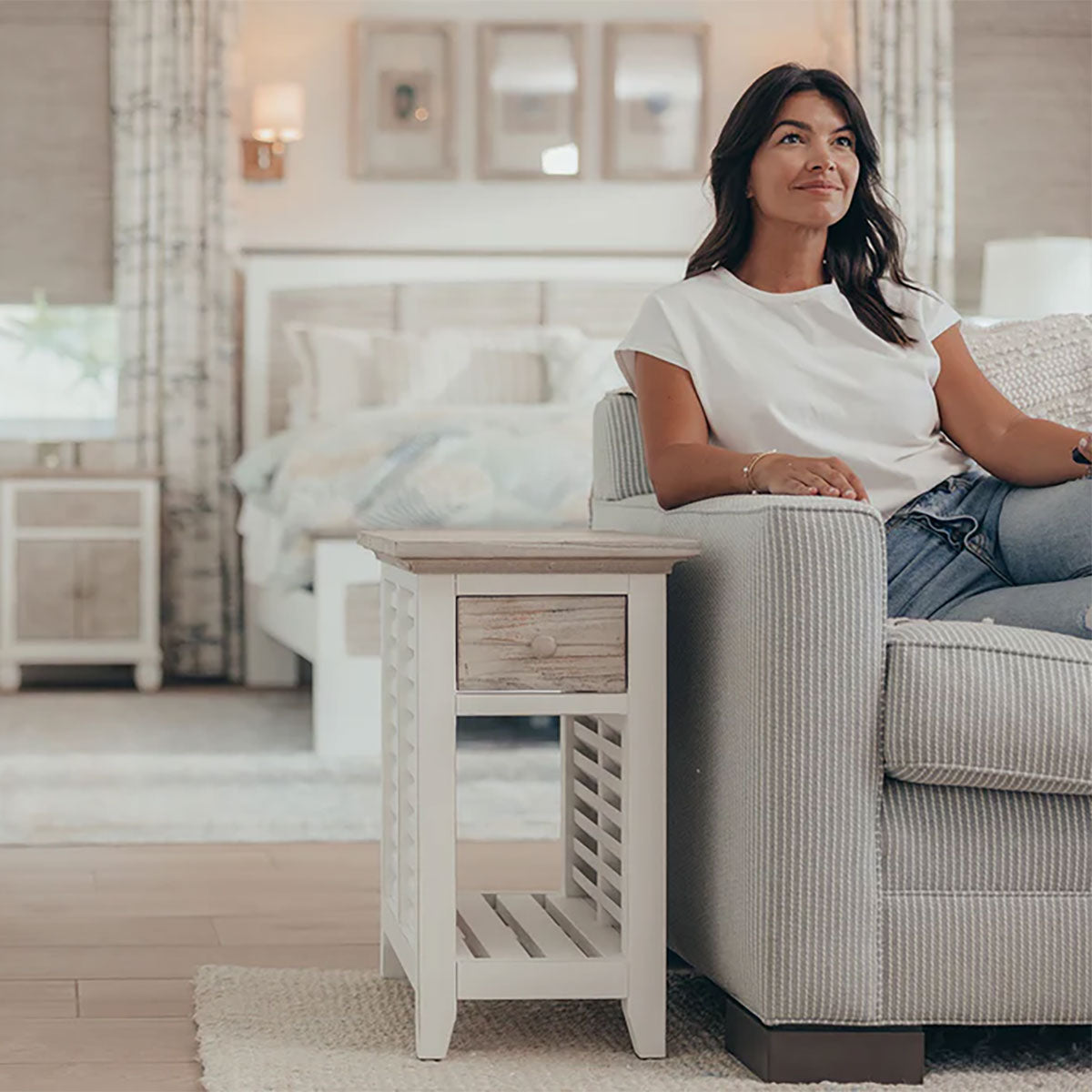 ISLAMORADA CHAIRSIDE TABLE