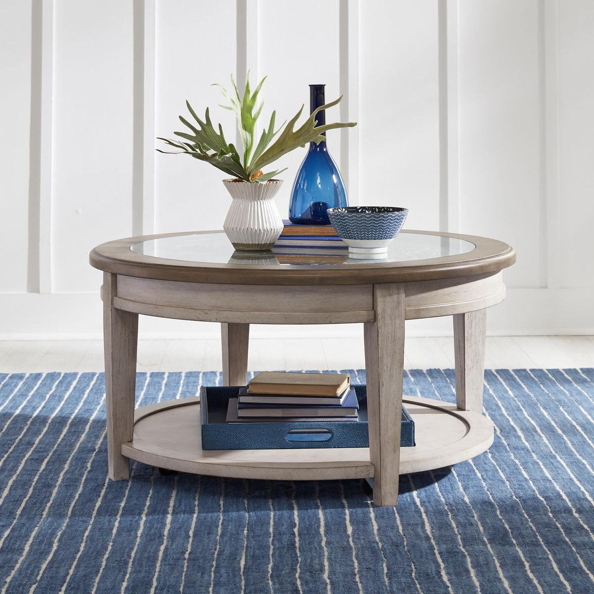 Piazza Antique White Round Cocktail Table