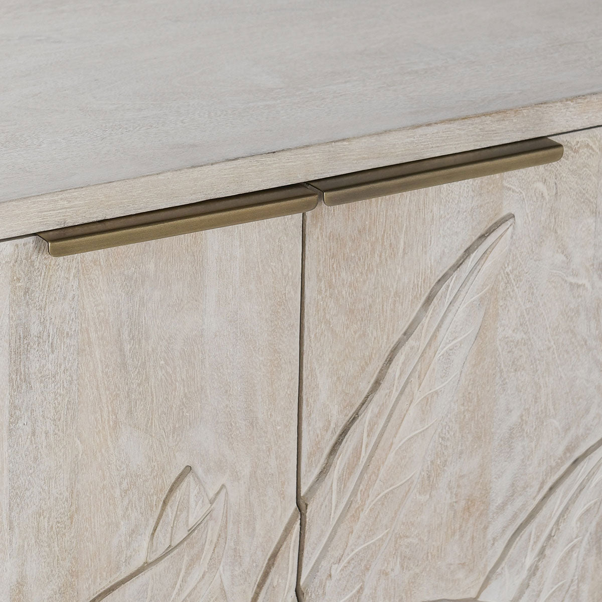 LEDRO WOOD 4 DR BUFFET WHITE WASH
