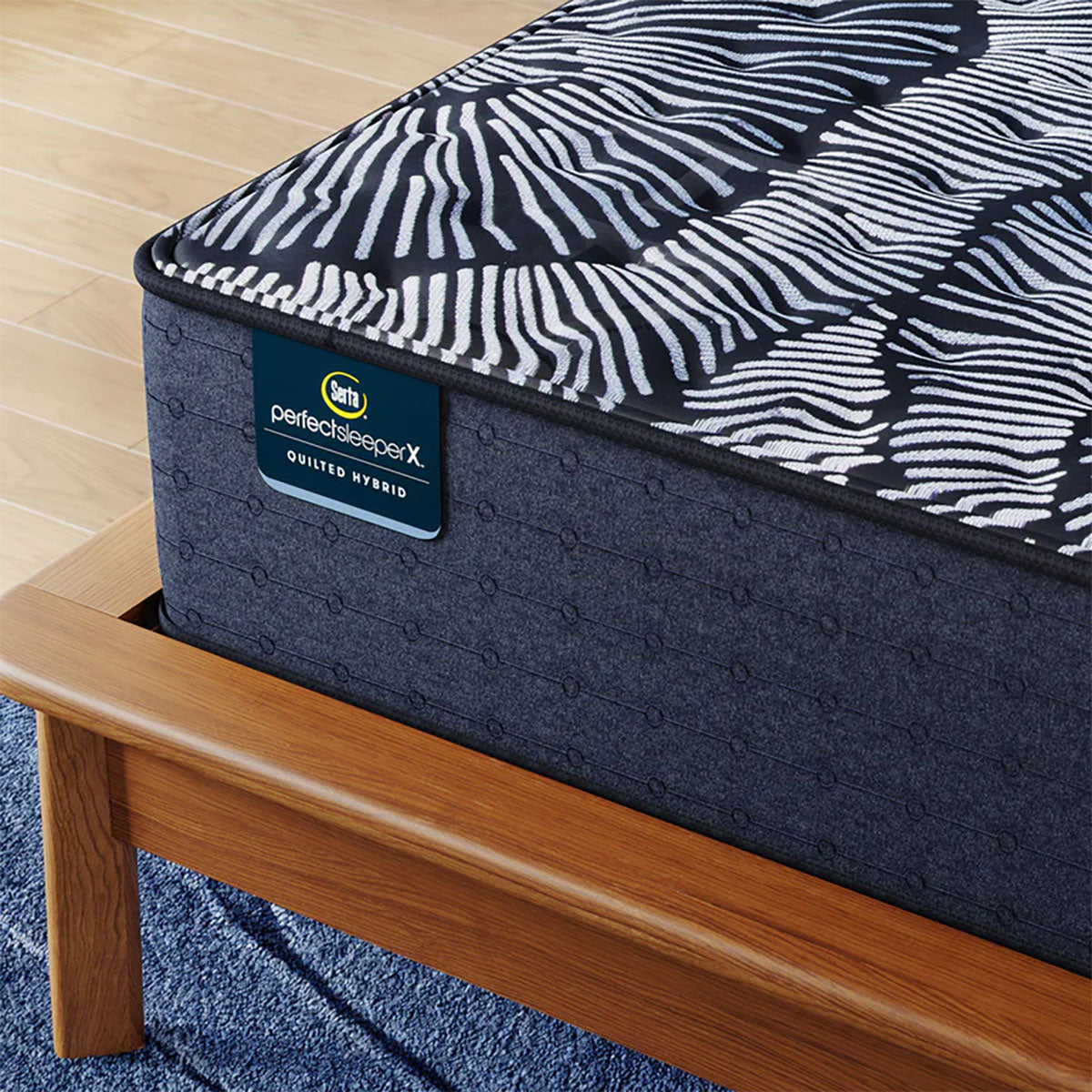 Perfect Sleeper X Quilt Excelled Plush Queen