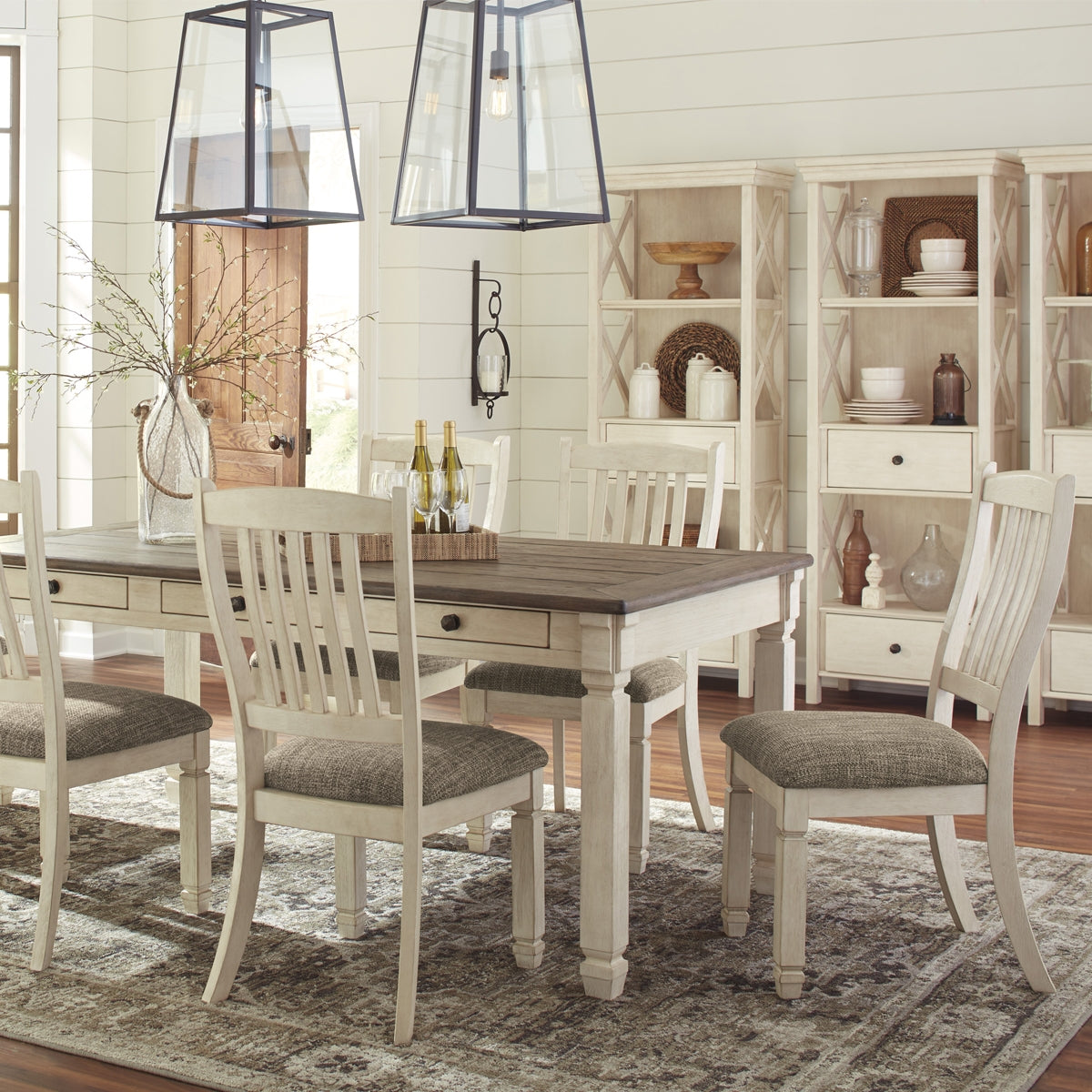 Antiquity 7 Piece Dining Set