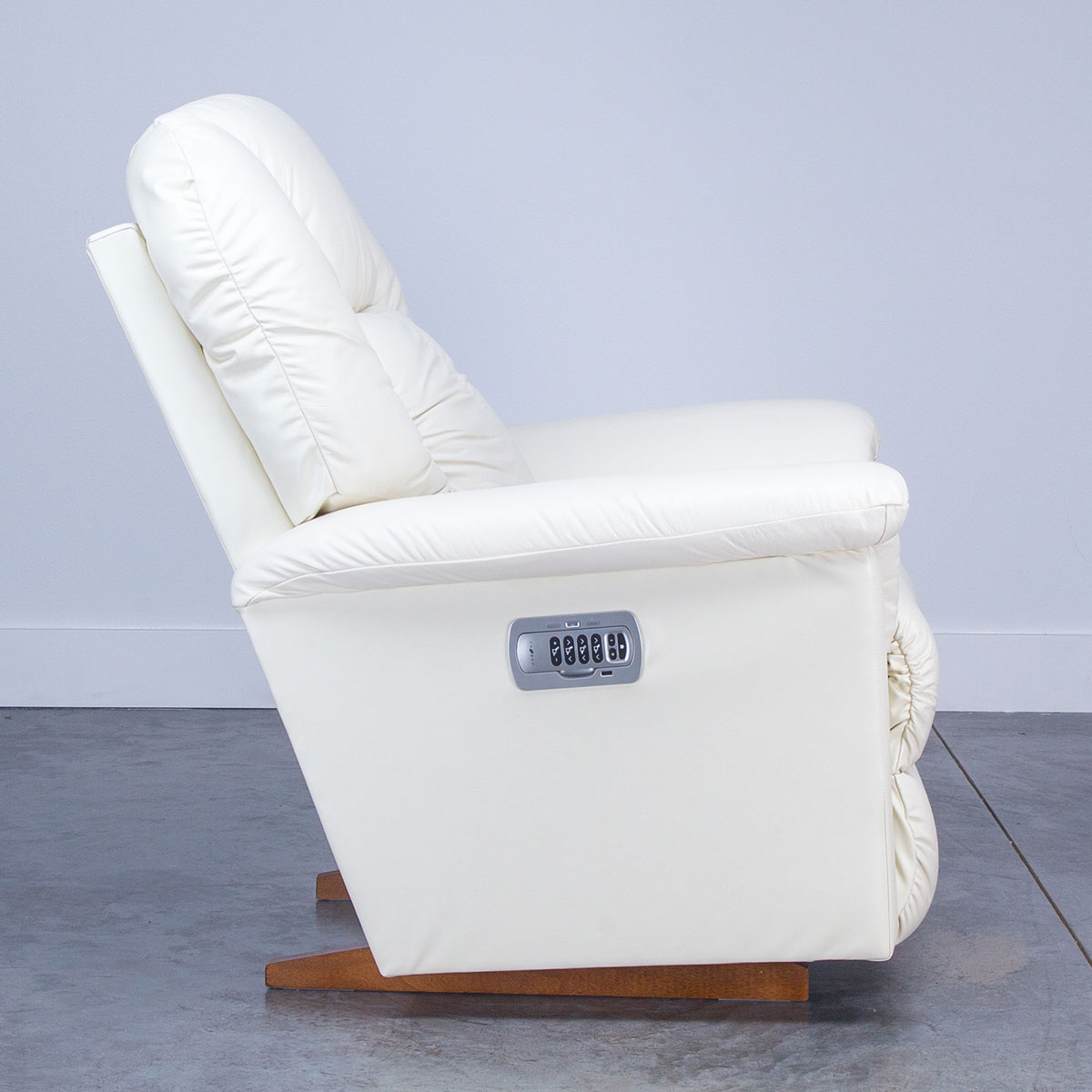 JASPER ROCKER RECLINER W/POWER HEADREST/LUMBAR