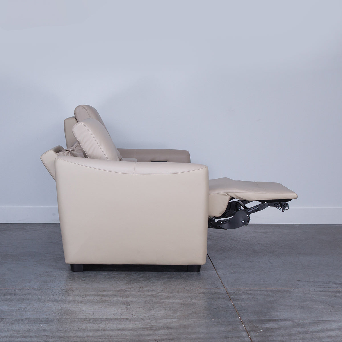 SANIBEL CONSOLE LOVE W/PPOWER HEADREST /LUMBAR