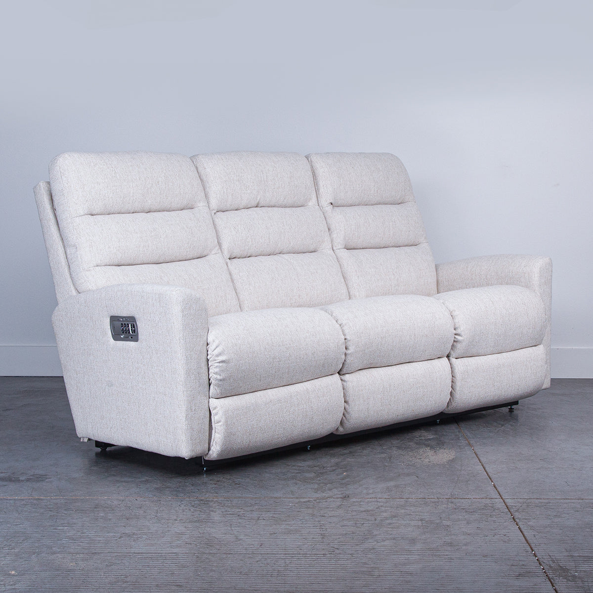 LIAM WALL RECLINING SOFA W/PHR