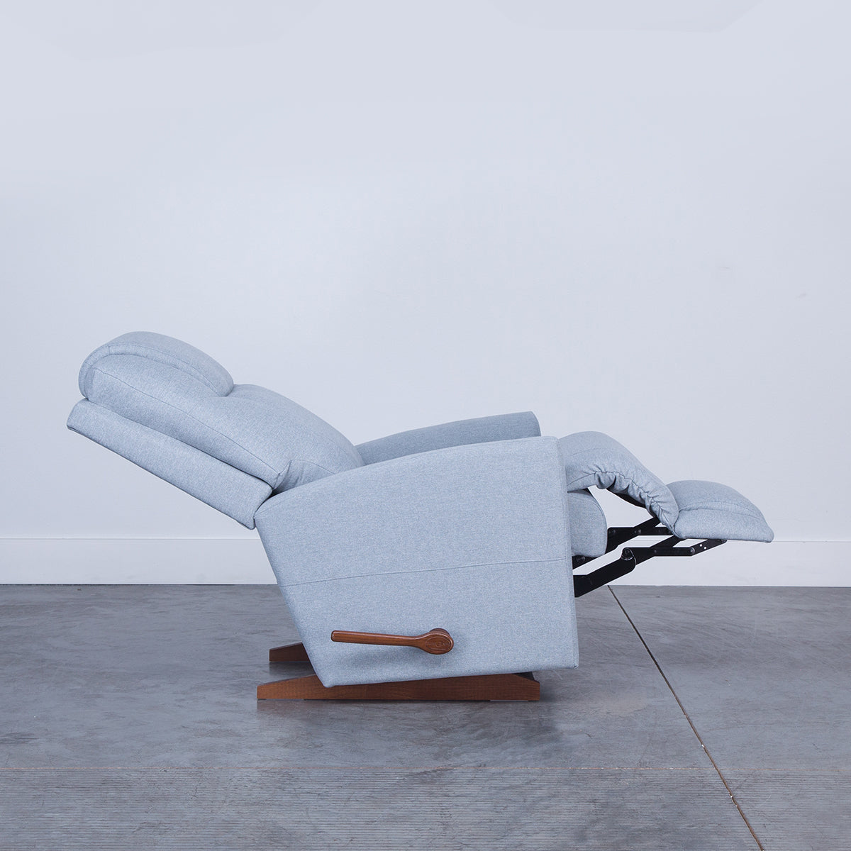 SPARROW ROCK RECLINER W/POWER HEADREST /LUMBAR