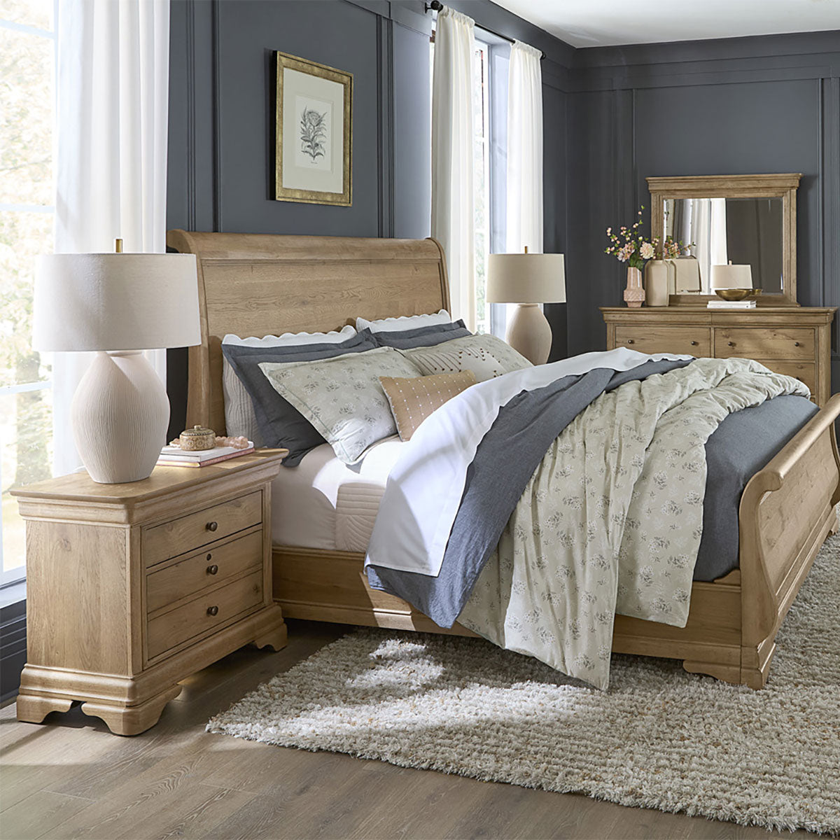 Chateau Philippe Liv 360 Nightstand