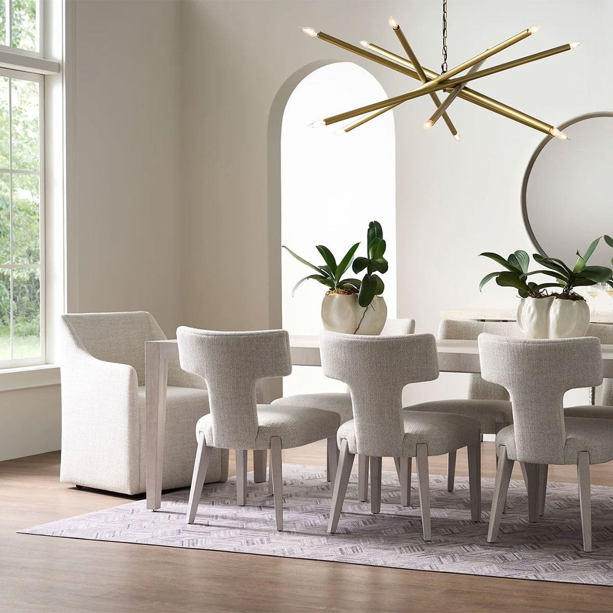 AVALINE DINING TABLE