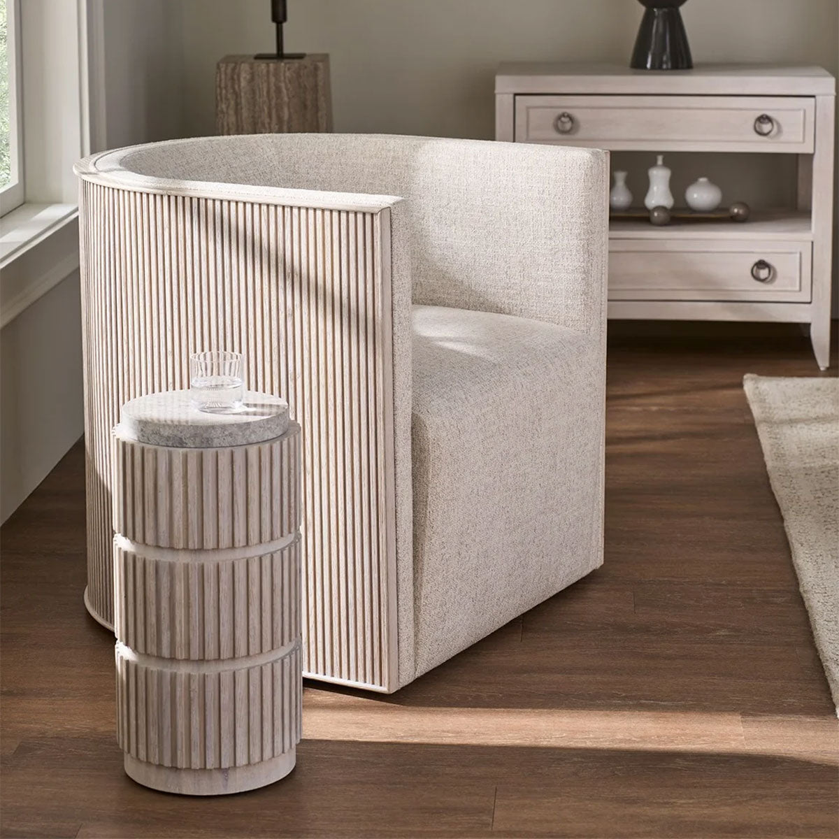 CARMEN WHiTE SPOT TABLE