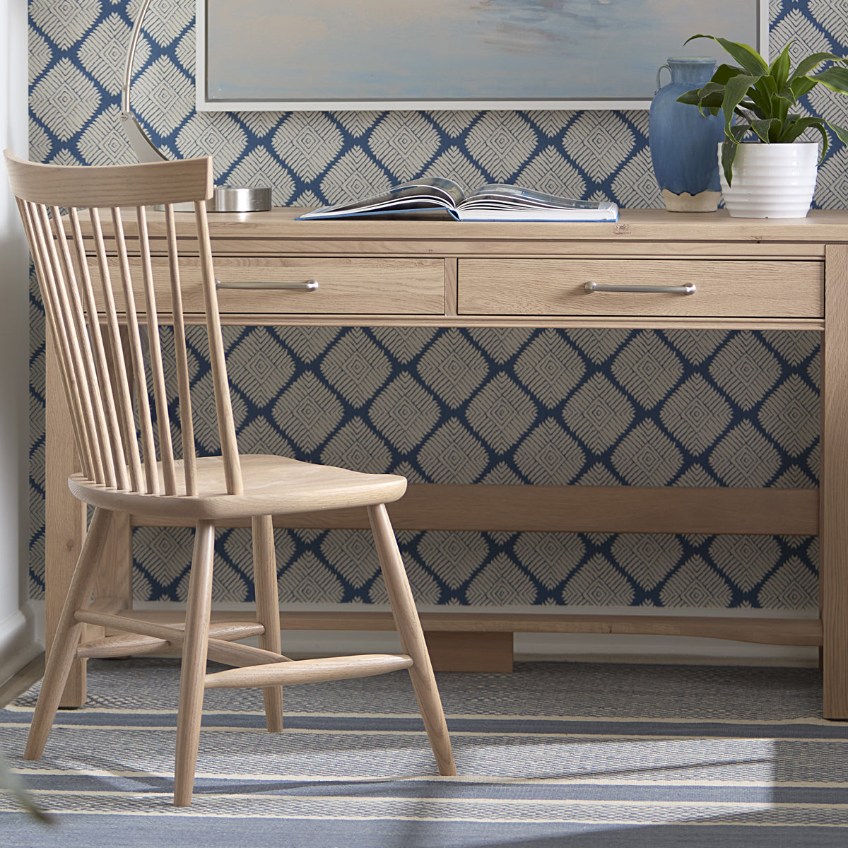 T&T DESK IN CLEAR OAK