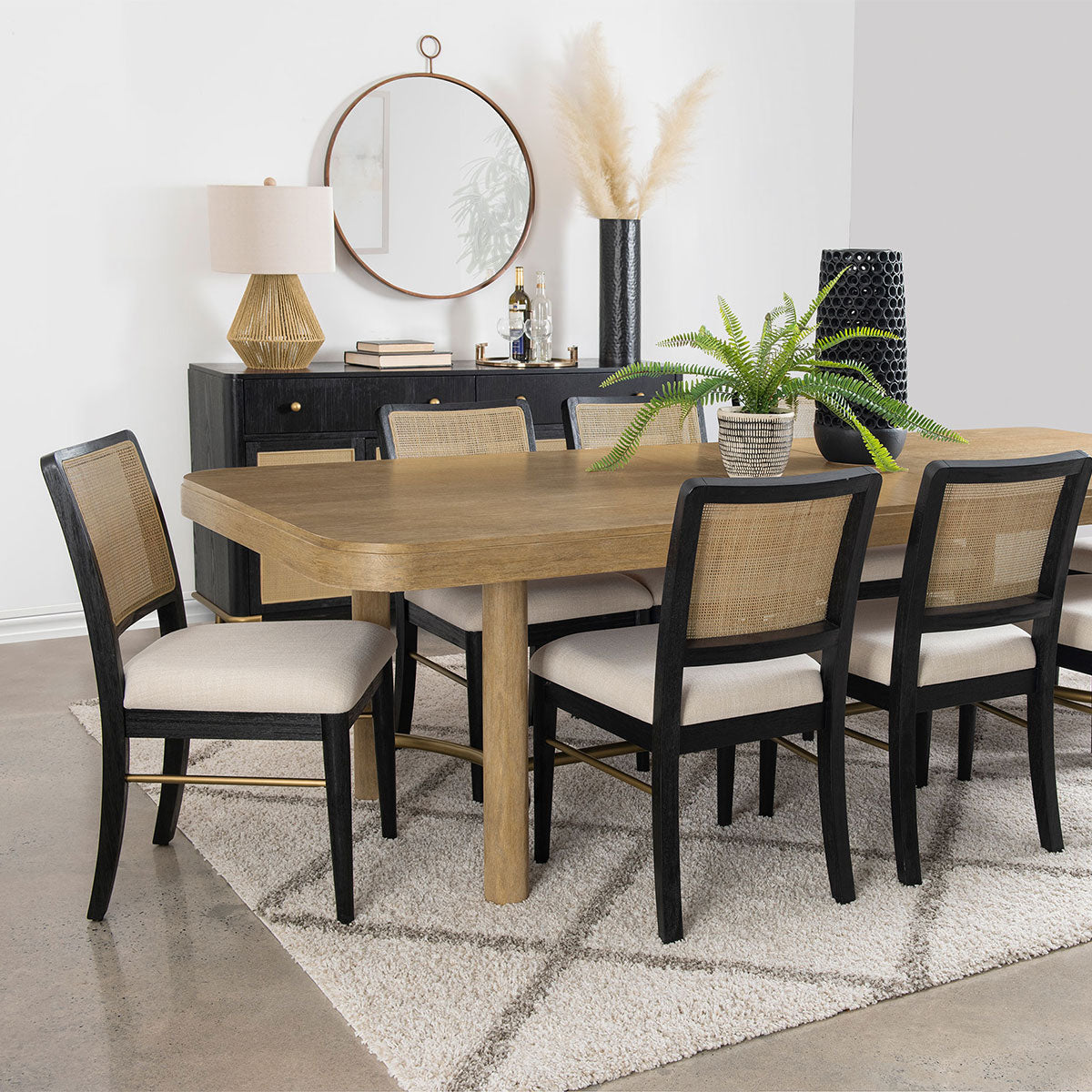 ARINI DINING TABLE