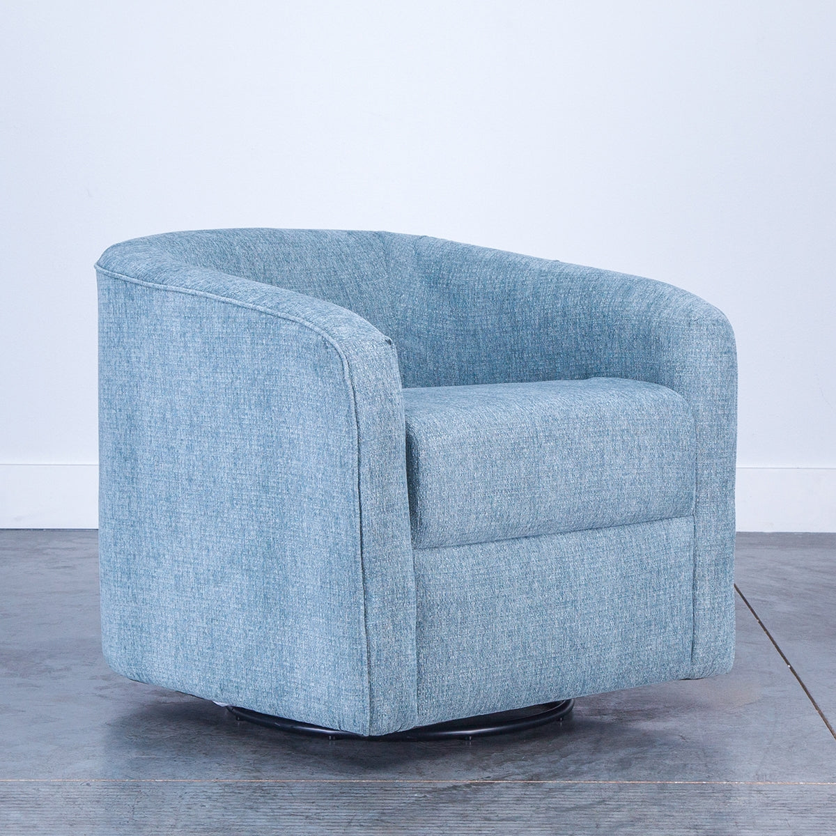 BANKS SWIVEL GLIDER CHAIR